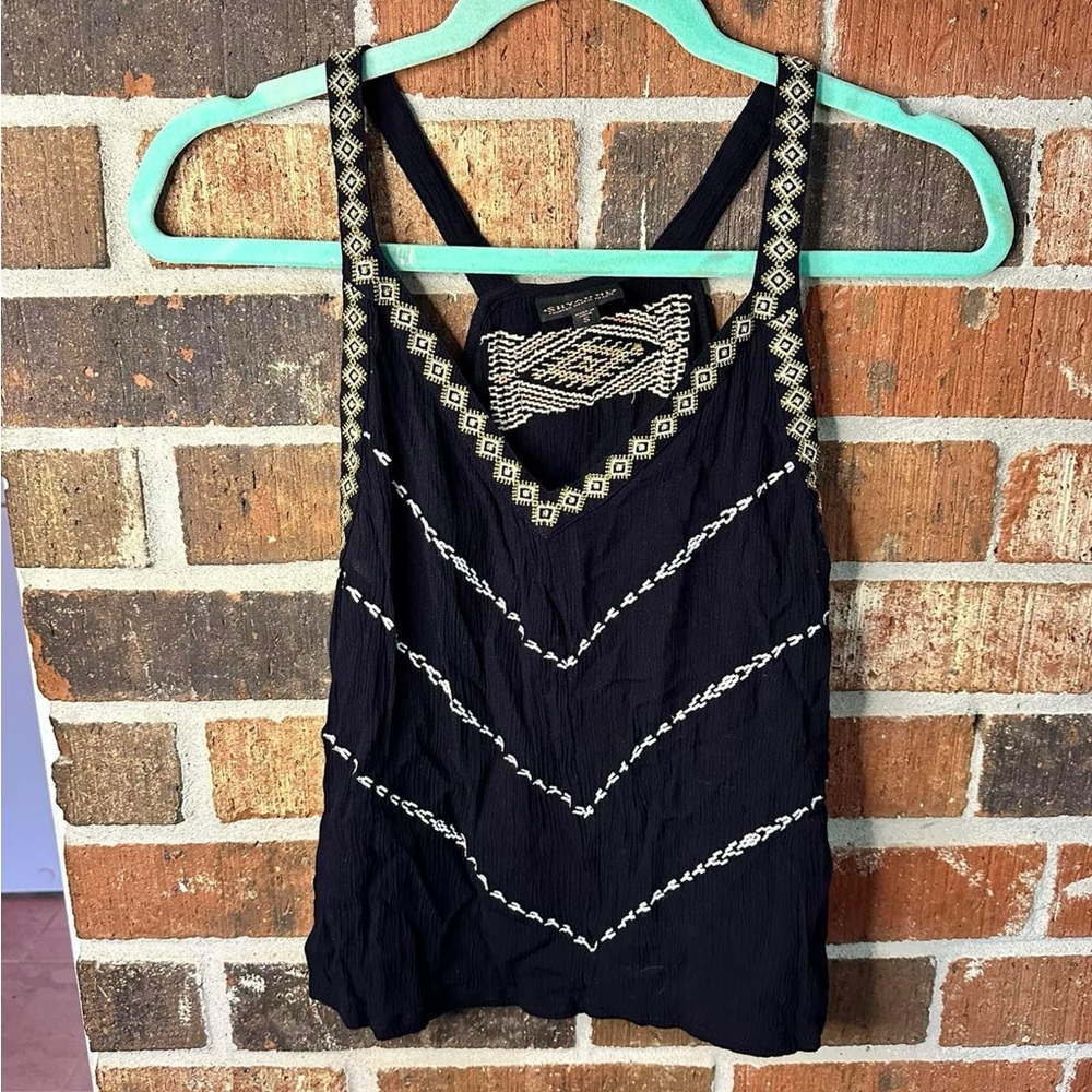 Size Small Shyanne crop tank